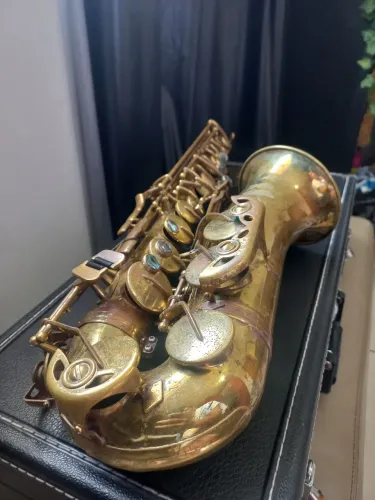 Sax alto Júpiter 767 Desplacado !