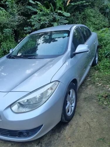 Renault Fluence Sed. Dynamique 2.0 16V Flex Aut. 2013