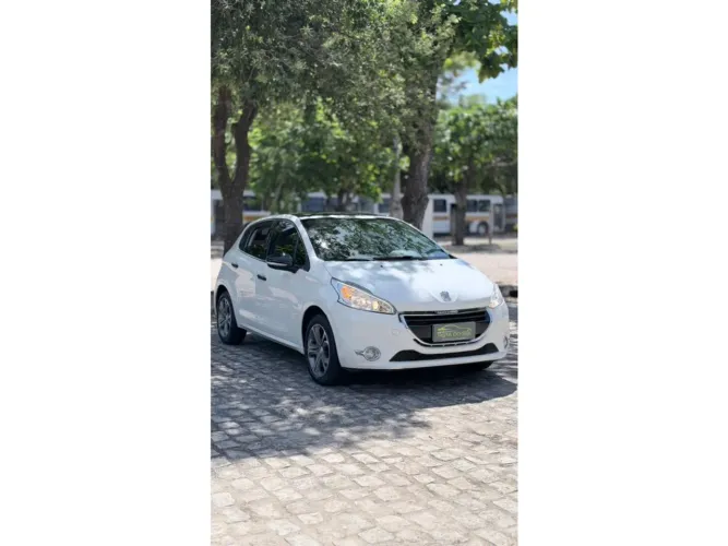 Peugeot 208 Griffe 1.6 Flex 16V 5P Aut. 2016
