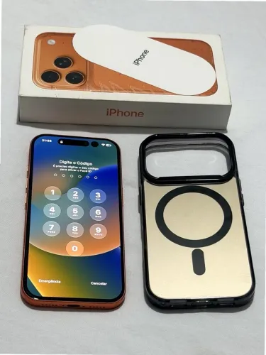 Vendo ou troco IPhone 17 Pro 256GB zerado com caixa e garantia (LEIA O ANUNCIO)