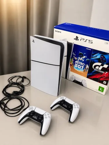 Vendo ps5 ele está bem novinho 