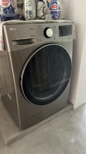 Lava e seca LG Smart 14kg Titanium - com Inteligência Artifical e Wif