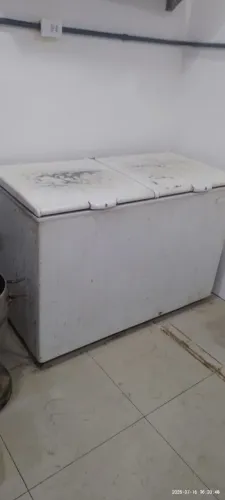 Vendo freezer 500L em boas condições