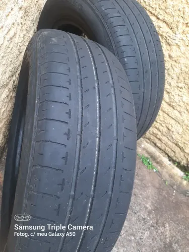 2 pneus 185/65/15 Bridgestone