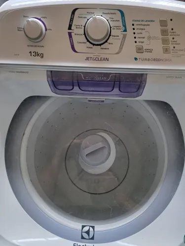 MÁQUINA DE LAVAR ROUPAS ELETROLUX 13KG
