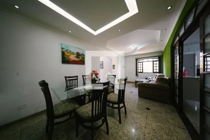 Casa à Venda - Artur Alvim, 3 Quartos, 330 m2