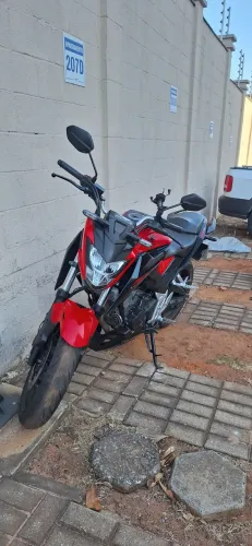 CB300F 2024