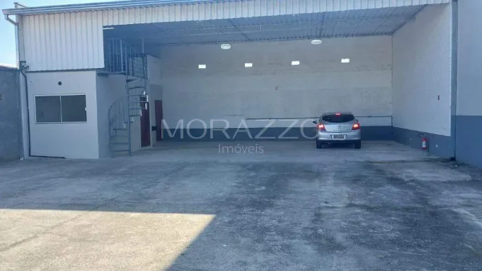 Galpão Comercial à Venda 294 m² - Vl. Menino Jesus - Caçapava/SP