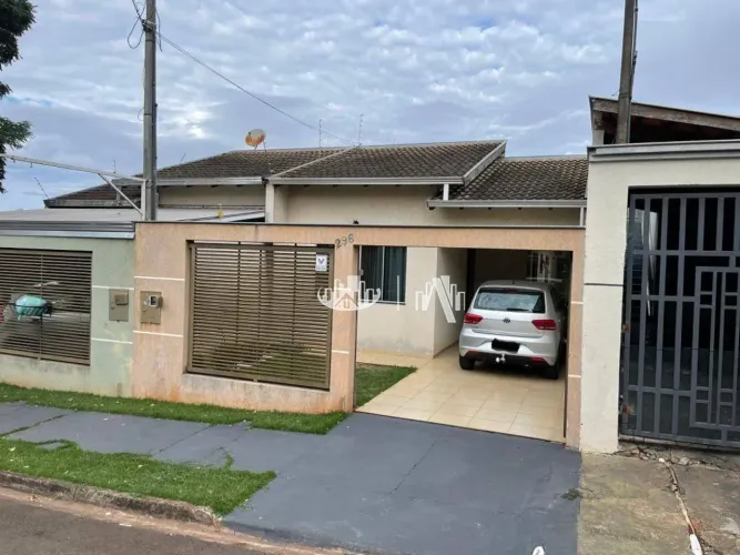 Casa com 2 quartos à venda, 80 m² por R$ 360.000 - Jardim Montecatini - Cambé/PR