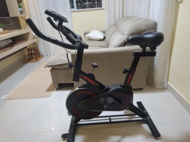 BIKE ACADEMIA ERGOMETRICA SPINNING SILENCIOSA PREMIUM