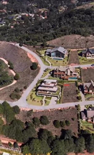 Seu Château Começa Aqui - Lote 1000m² no Ville de France