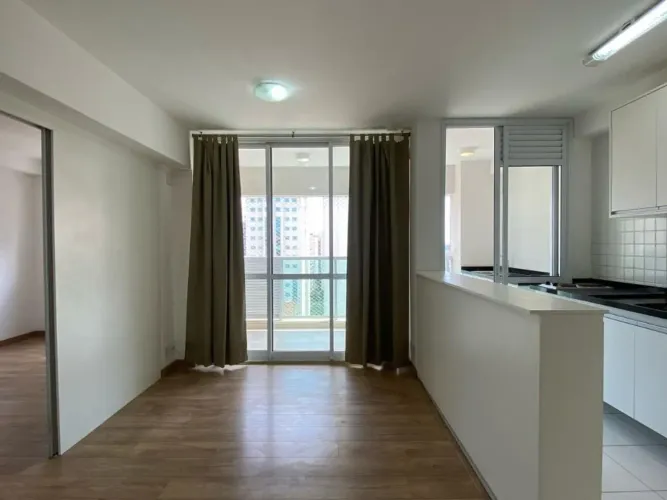 Apartamento 46m² em Pinheiros com 1 Suíte, 2 Vagas de garagem À Venda por R$ 880.000,00 ou