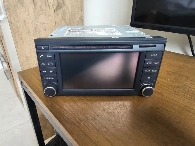 Multimidia original - Nissan Sentra 2014-2020