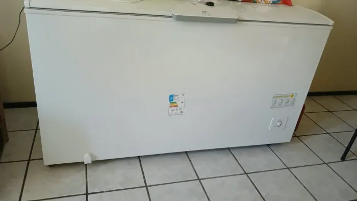 Freezer novo Eletrolux