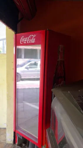 Título: Expositora Metalfrio (Oportunidade para Técnicos) 