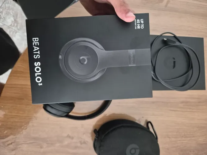 Beats solo 3 Wireless