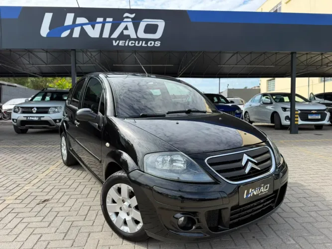 Citroen C3 GLX 1.4/ GLX Sonora 1.4 Flex 8V 5P 2012