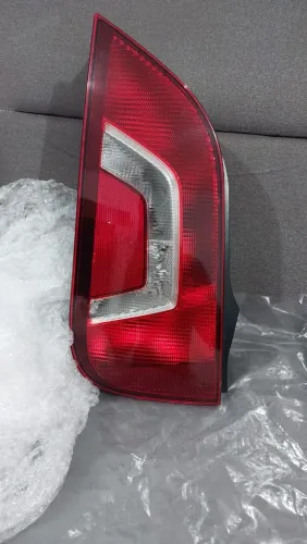 Lanterna Traseira Esquerda VW Up Original (Lado Motorista 2014 a 2017)