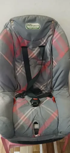 Cadeirinha infatil de carro