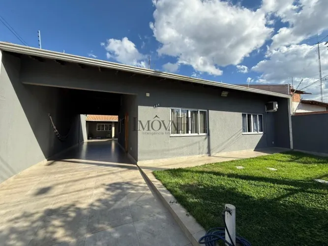 Casa à venda com Edícula e 3 dormitórios total