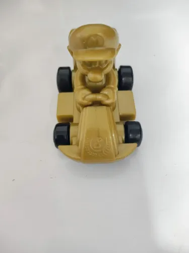 Boneco Mario Kart Gold Mario - Mc Donald's