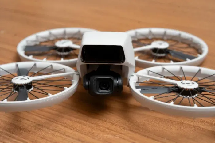 drone dji flip combo com duas baterias carregador e controle