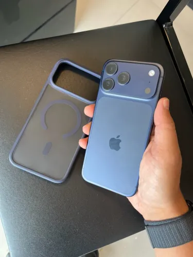 17 PRO MAX 256GB NA GARANTIA APPLE