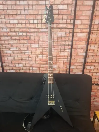 Baixo Flying V 4c 