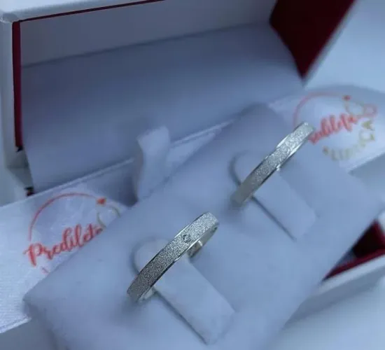 Alianças de casamento namoro compromisso