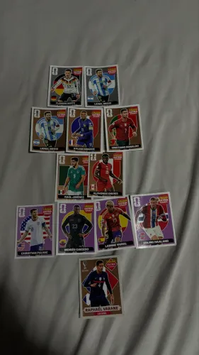 Figurinhas Legends 