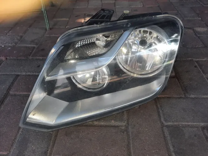 Farol Amarok Original Lado esquerdo 