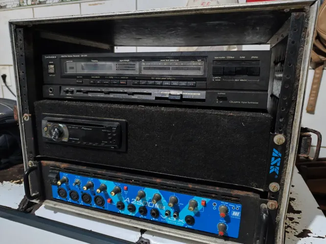 Rack de som Profissional