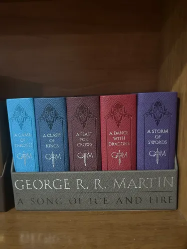 Box Game Of Thrones Couro