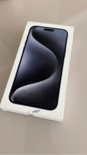 iPhone 15 pro Max 512