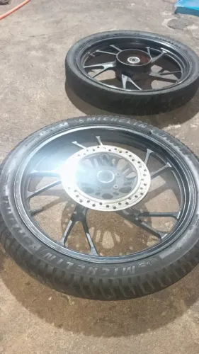 Roda da 160 Honda original