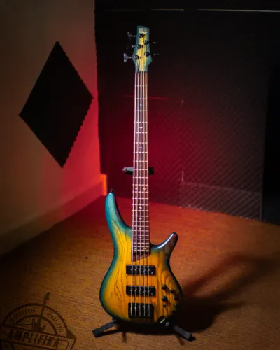 PROMOÇÃO Contrabaixo Ibanez SR605E