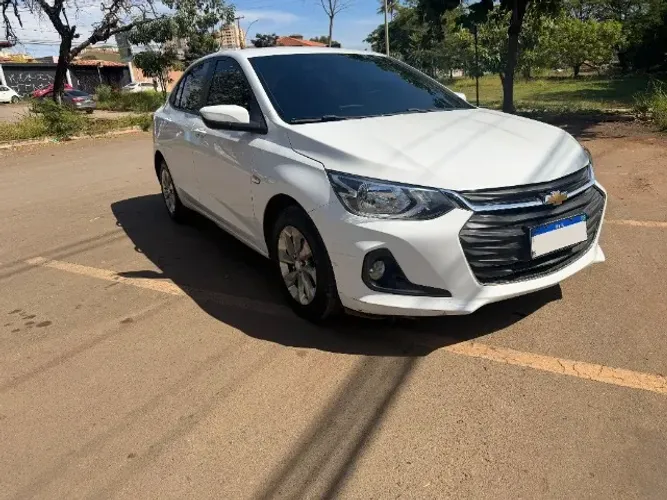 Chevrolet Onix Plus LTZ 1.0 12V TB Flex Mec. 4P 2021