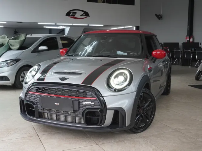 Mini Cooper 2.0 16V Twinpower Gasolina John Works 2P Steptronic 2024