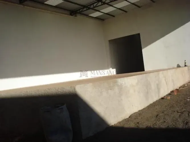 Barracão para locação 1.500m² 3 salas Bauru-SP