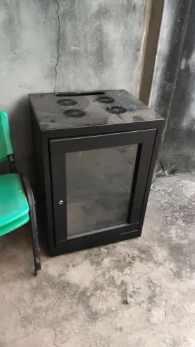 Rack de rede de dados 16U