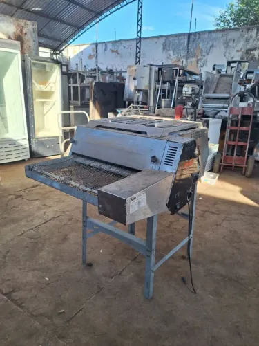 Forno Esteira Assador De Pizza Industrial Gás 50cm Saro