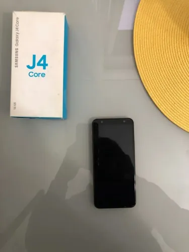 Samsung J4 Core ( COM DEFEITO)