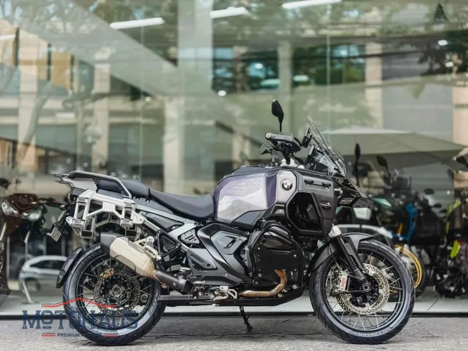 Bmw R 1300 gs adventure triple black 2026