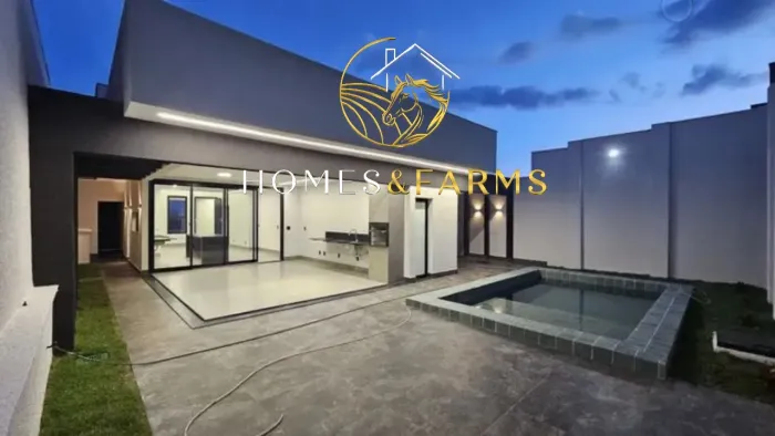 Casa 3 suítes no Jardins Nápoles Goiânia com piscina e lazer privativo