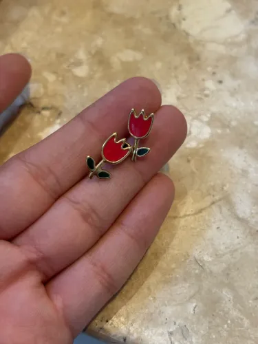 Par de Brincos rommanel nunca usado