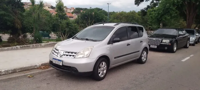 Nissan Livina S 1.6 16V Flex Fuel Mec. 2011