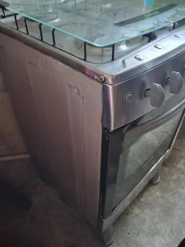 Fogão 4 bocas e forno Consul