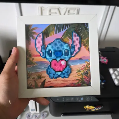 Quadrinho Pixel Art Stitch + Moldura 15x15cm com vidro + Fundo Personalizado 