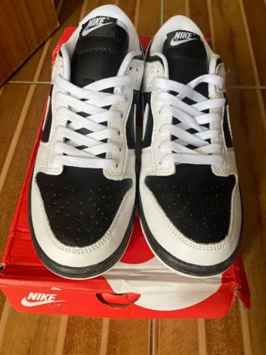 Tênis Nike Dunk Low Reverse Panda