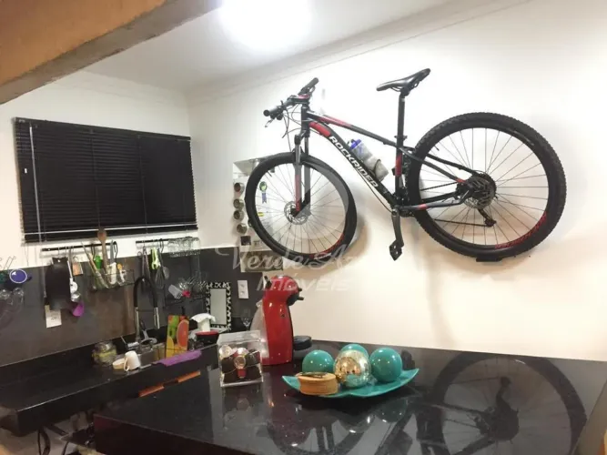 Loft Reformado de 40m² com Vaga Coberta para Locação no Cambuí Campinas/SP